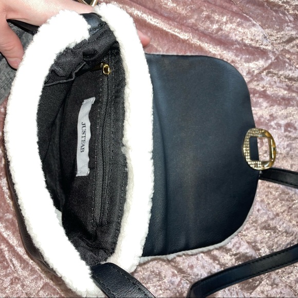 JustFab LEATHER CLUTCH PURSE WITH LONG STRAP - Picture 9 of 11